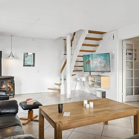 Dom wakacyjny Joonas - 100m From The Sea By Interhome