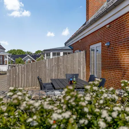 Dom wakacyjny Joonas - 100m From The Sea By Interhome
